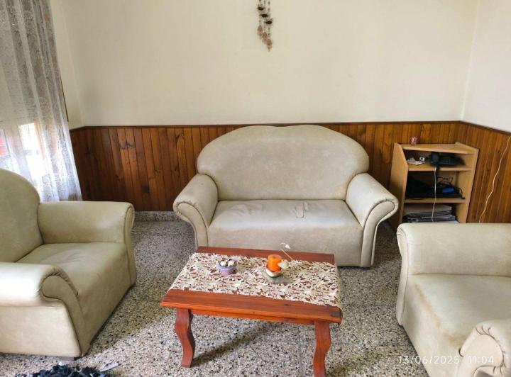 Casa 3 dormitorios con pileta APTA CREDITO 4