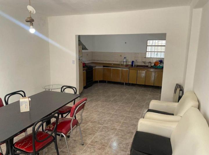 CASA 3 DORMITORIOS Bº SANTA ISABEL 1A APTO CREDITO 5