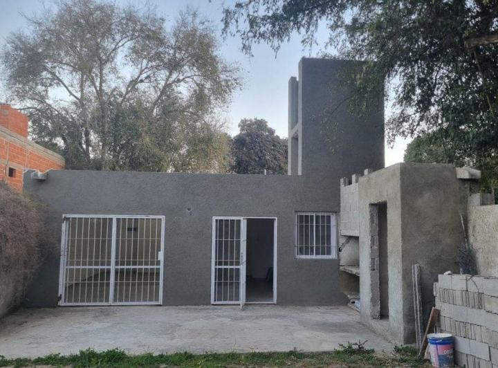 CASA 90 M2 SALSIPUEDES A ESTRENAR 3