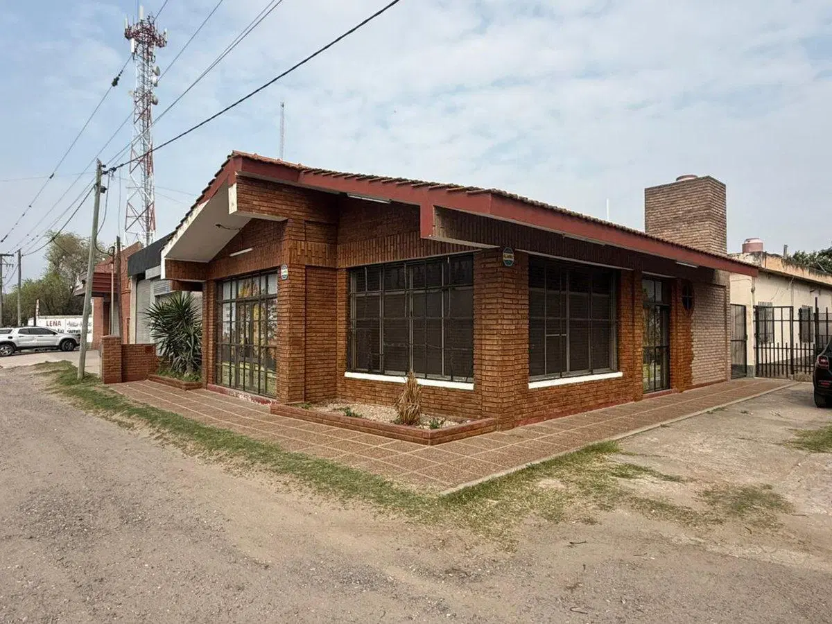 INVERSION DOS CASAS MAS LOCAL EN JUAREZ CELMAN 3