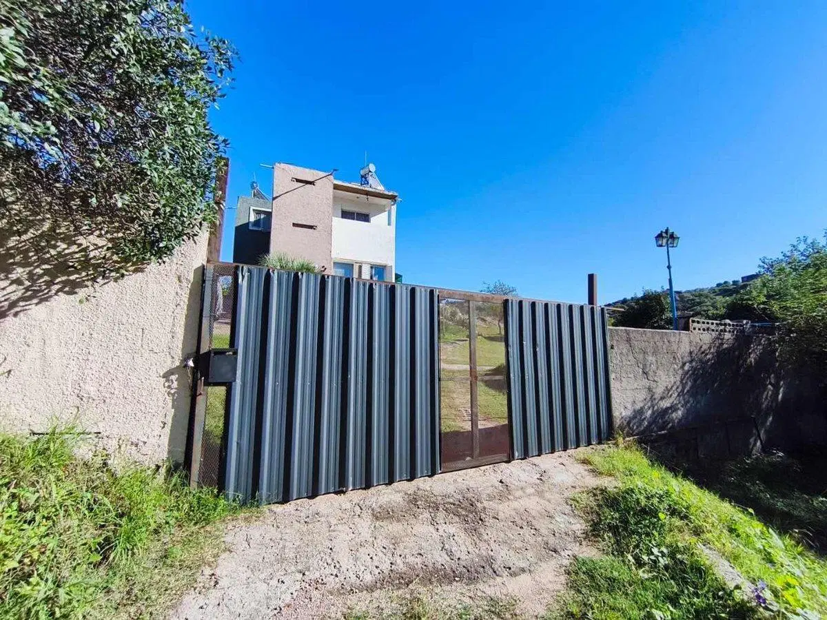 Venta casa 3 dormi pileta y vista Carlos Paz 2