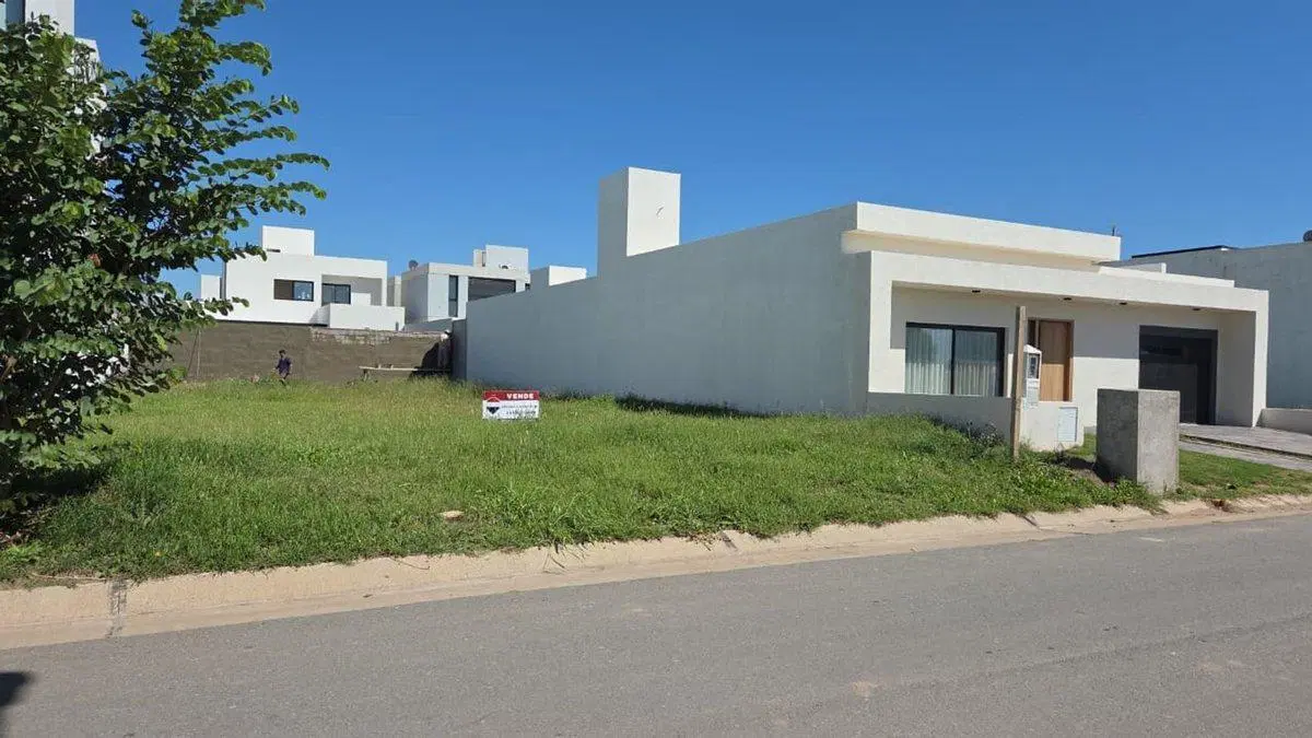 Venta Lote 360 en Docta Boulevard 5