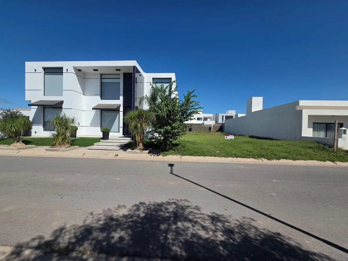 Venta Lote 360 en Docta Boulevard 3