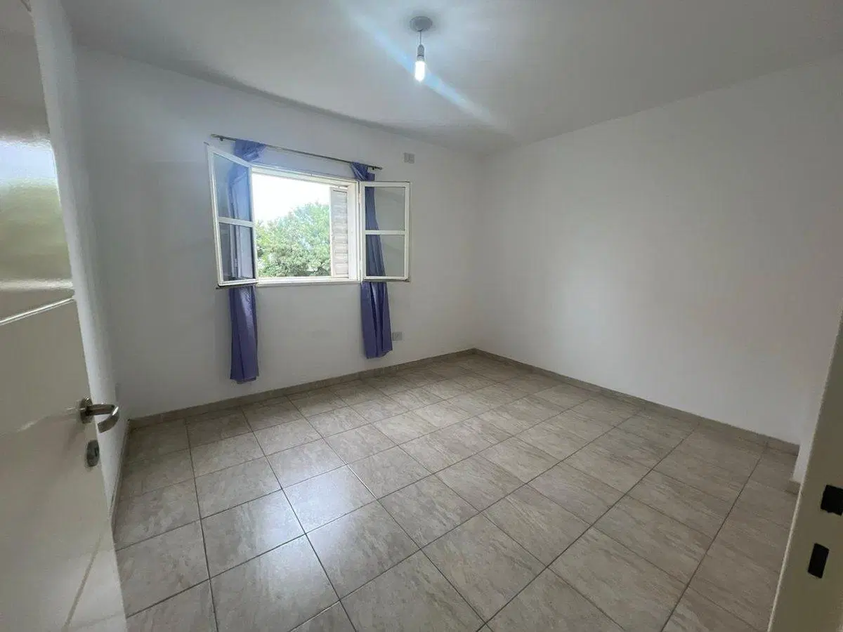 SE VENDE DEPTO 2 DORM 2