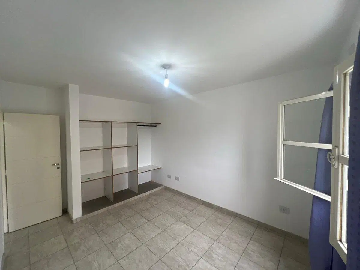 SE VENDE DEPTO 2 DORM 5