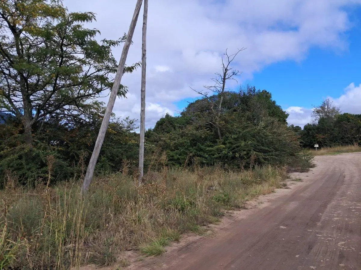 Lote con vista 2060m2 en Villa Giardino 5
