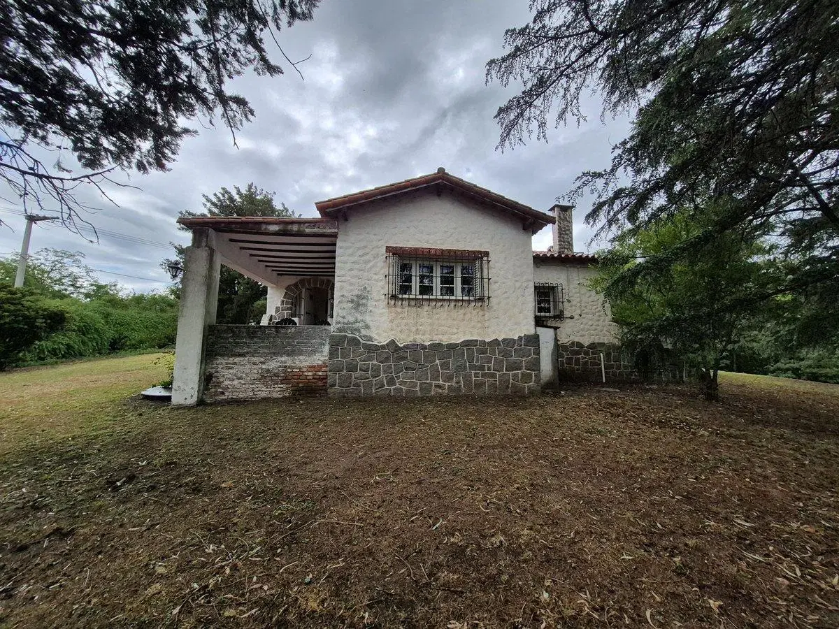 Venta Casa mas gran terreno  1.4 Ha Valle Hermoso 3