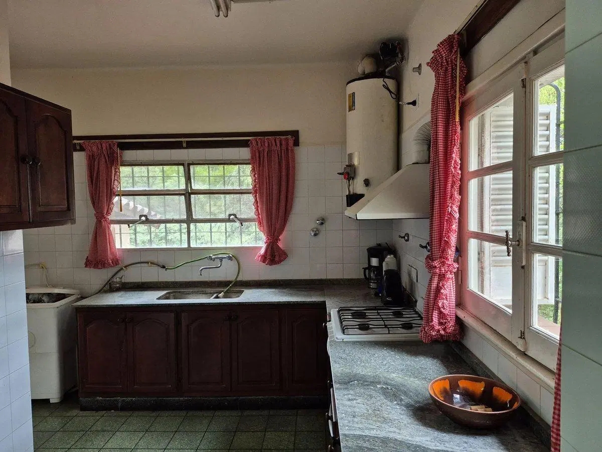 Venta Casa mas gran terreno  1.4 Ha Valle Hermoso 5