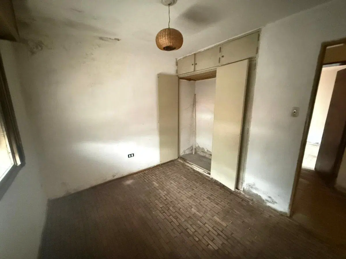 CASA 2 DORM A REFACCIONAR EN MAIPU SECCION 2 4
