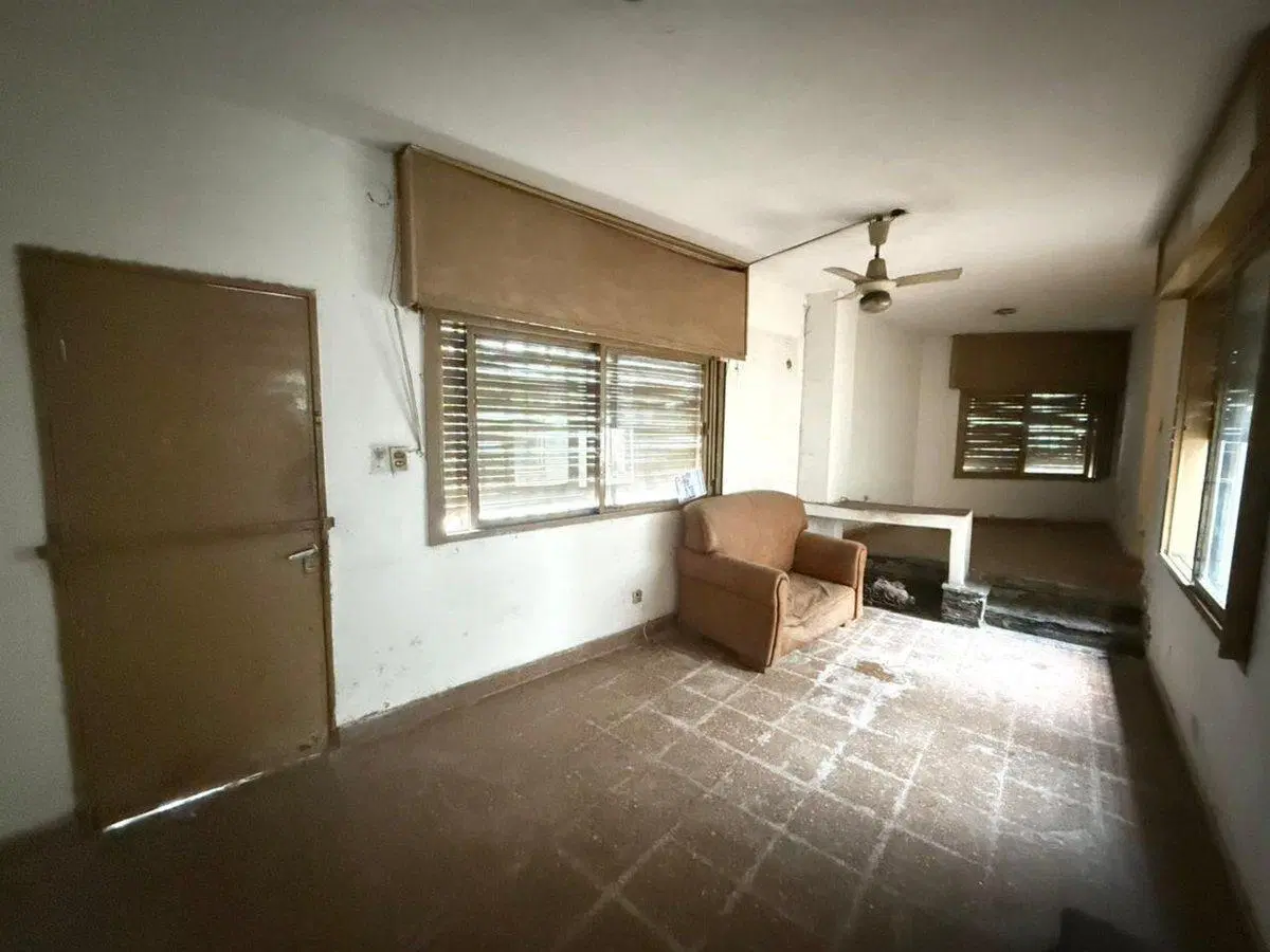 CASA 2 DORM A REFACCIONAR EN MAIPU SECCION 2 5