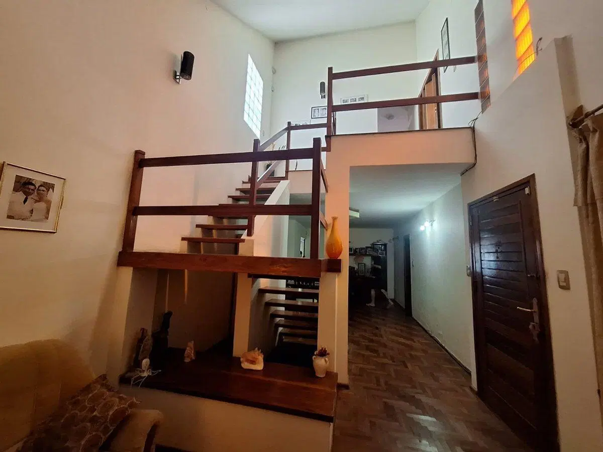Casa 4 Dormitorios  Pileta en Barrio San Salvador 4