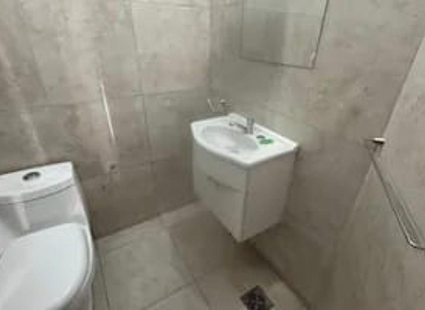 Foto de AMPLIO LOCAL COMERCIAL PUEYRREDÓN - ALQUILER, imagen 1