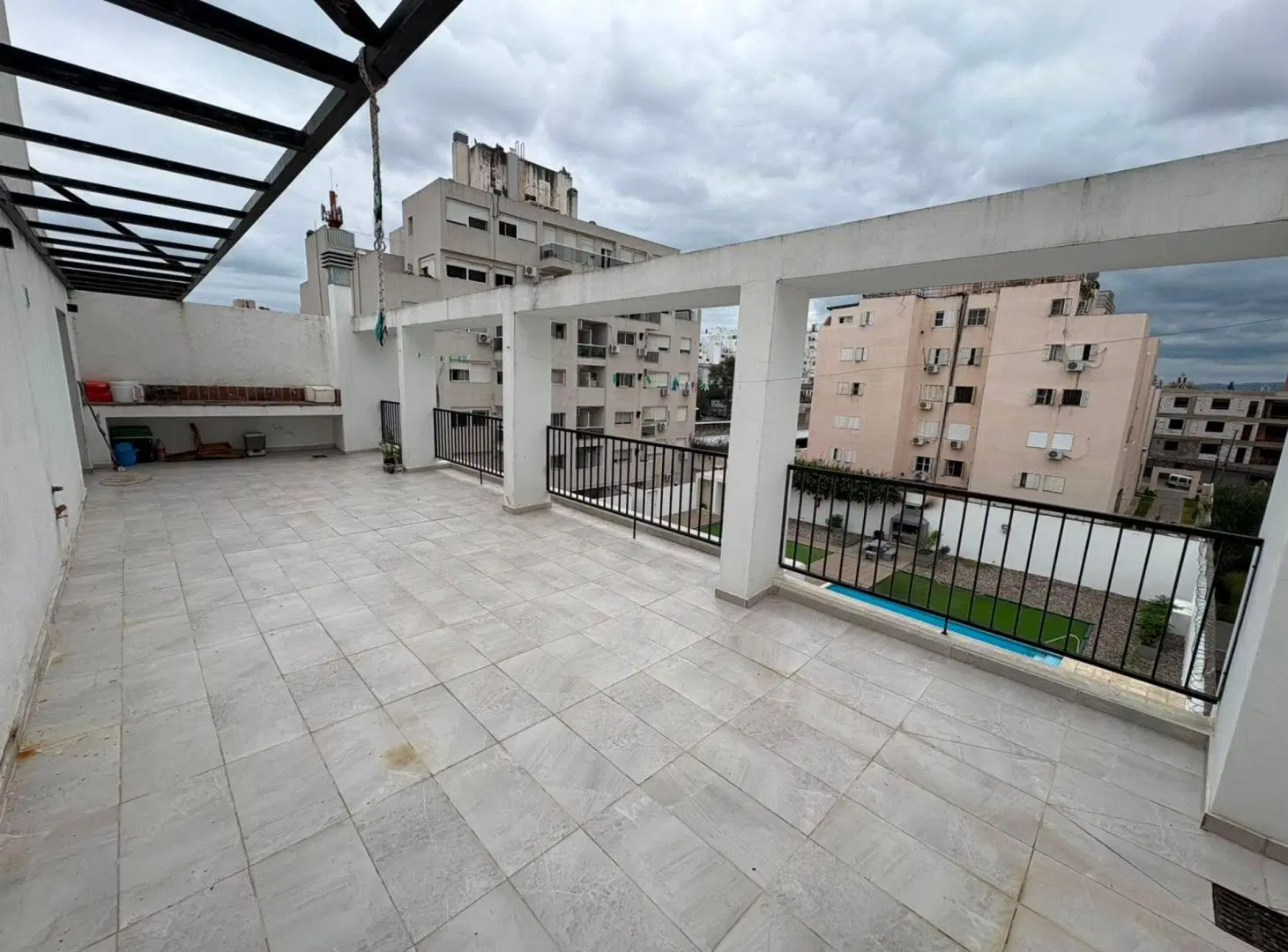 VENTA DPTO CON TERRAZA ALTO ALBERDI MTS NVO CENTRO 4