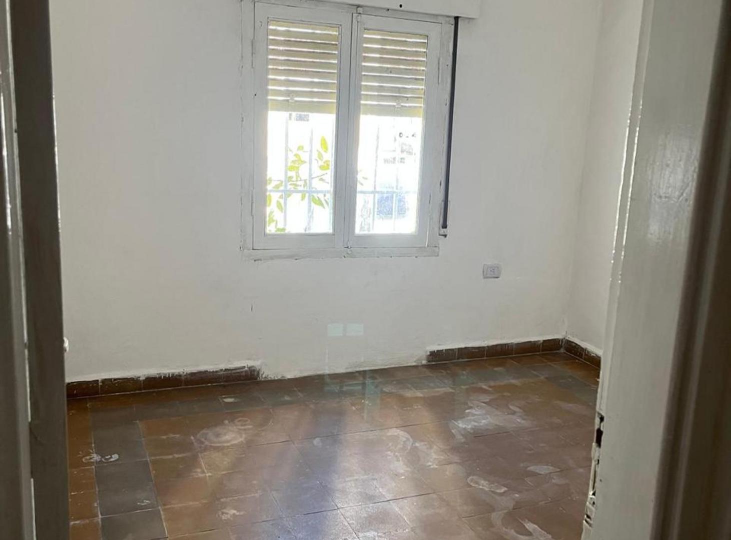 Foto de Venta casa con local comercial Barrio Zumaran, imagen 2