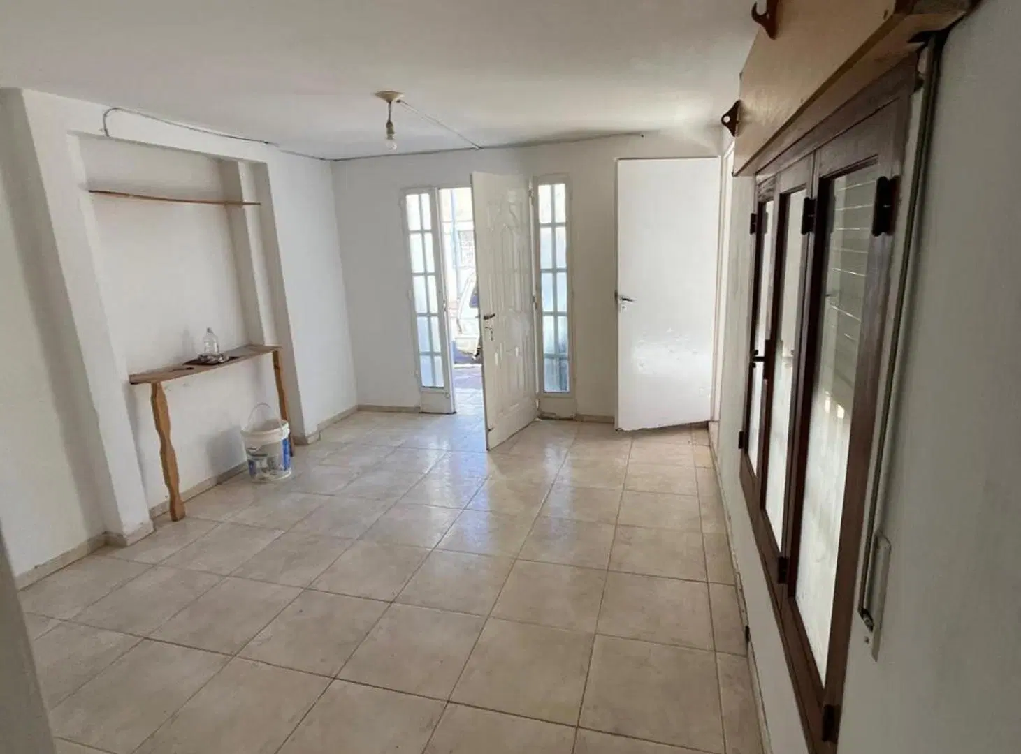 Venta casa con local comercial Barrio Zumaran 4