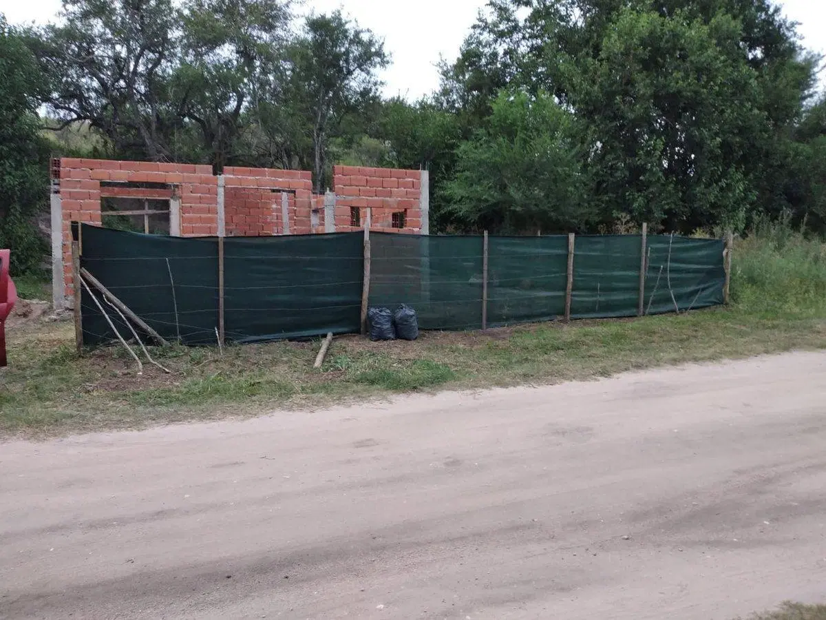 LOTE 733.26 M2 CASA A TERMINAR ESTANCIA VIEJA 2