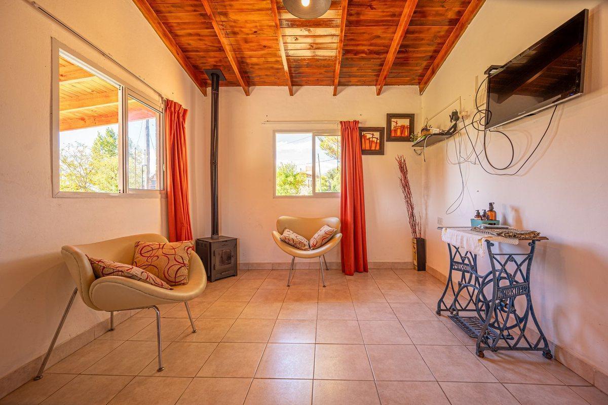 Foto de Cabaña amoblada 2 dorm. con pileta en Mina Clavero, imagen 2