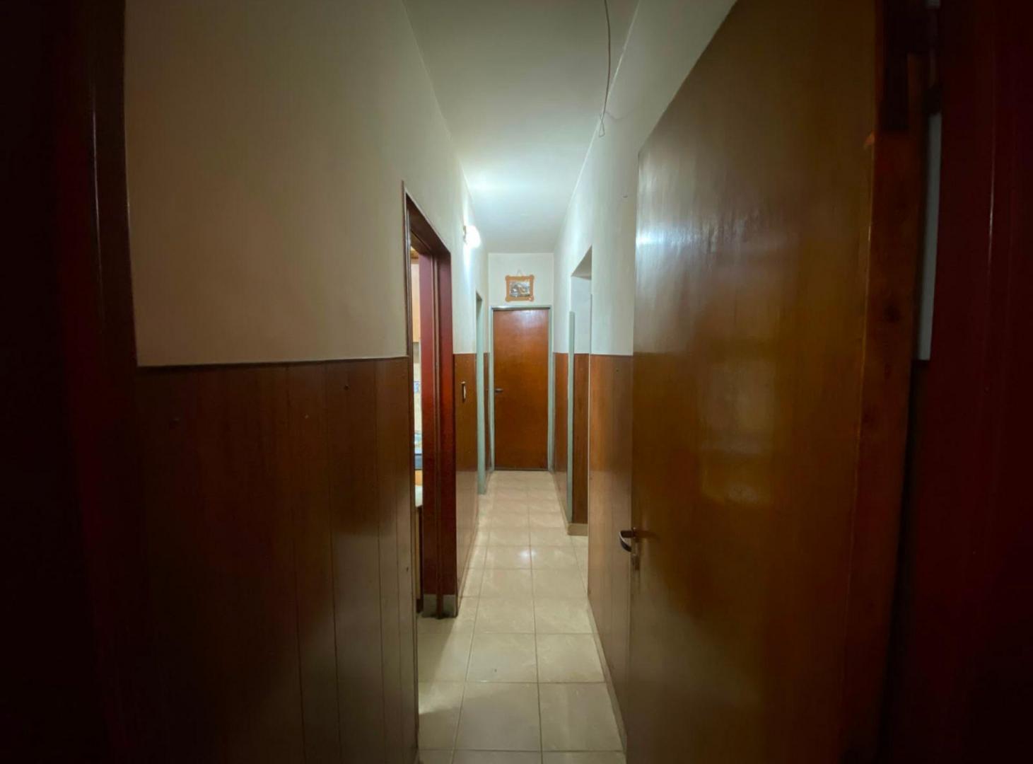 Foto de CASA + 2 DEPARTAMENTOS – B° PARQUE LICEO SECC II, imagen 1