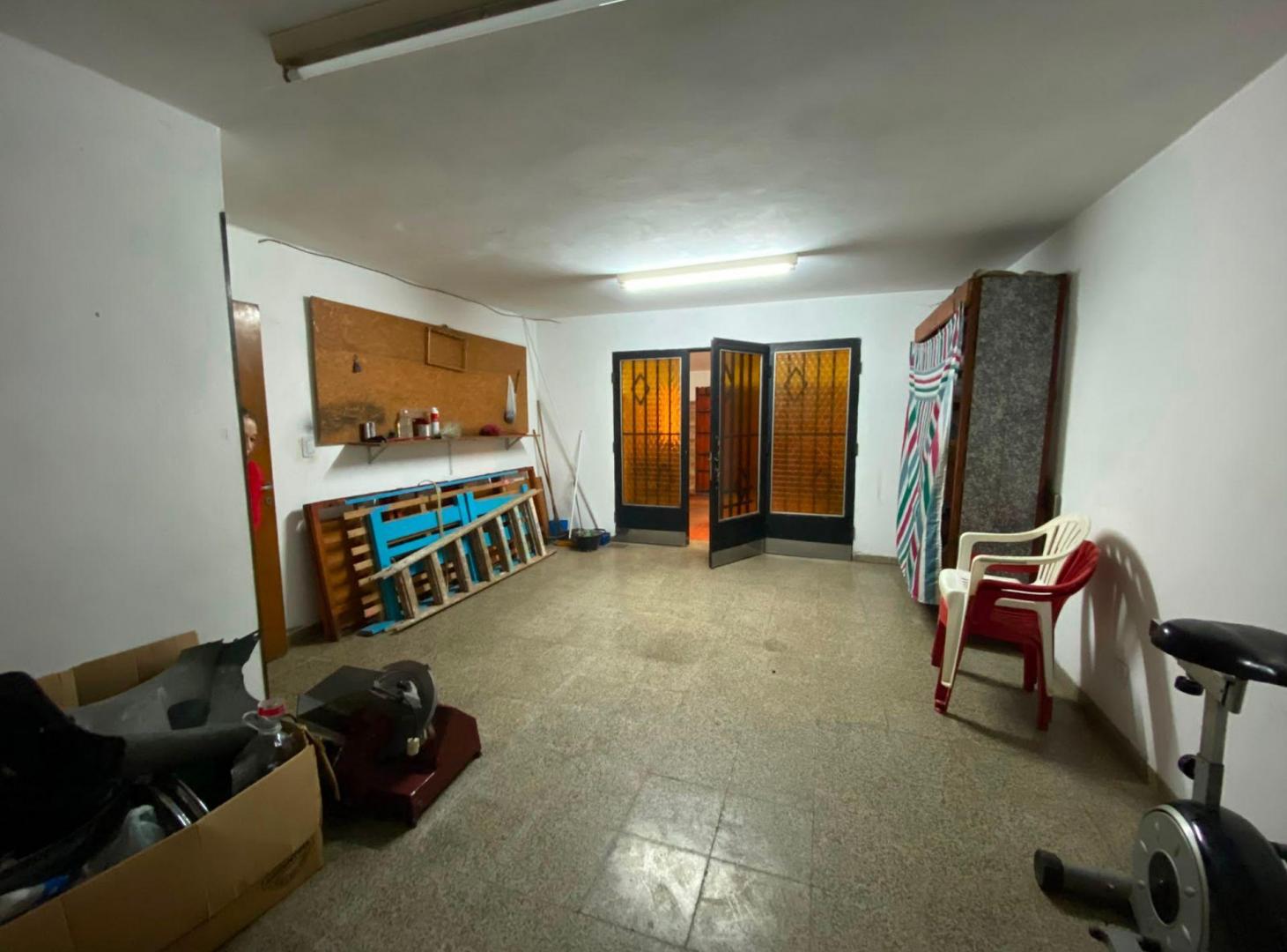 Foto de CASA + 2 DEPARTAMENTOS – B° PARQUE LICEO SECC II, imagen 5