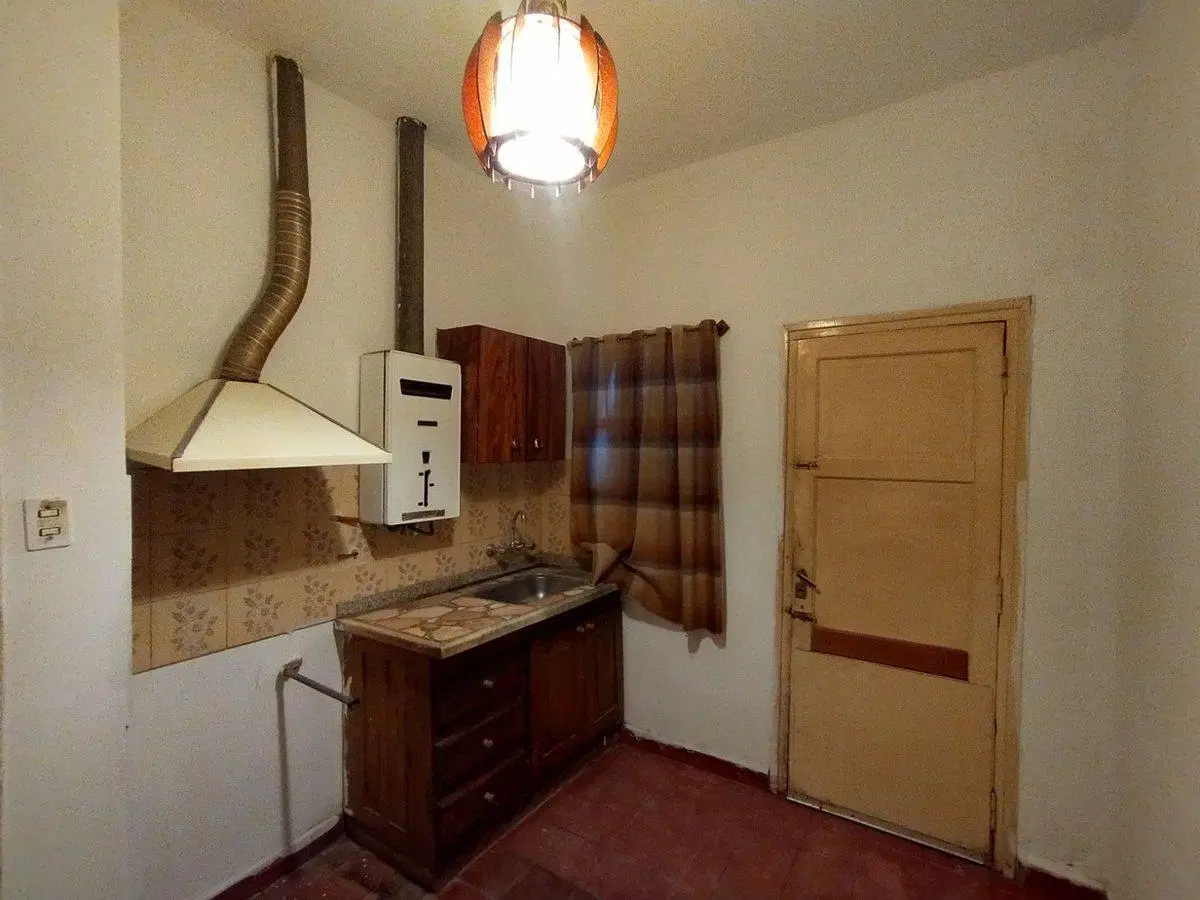 Venta casa 2 dor con patio barrio  Matienzo 2