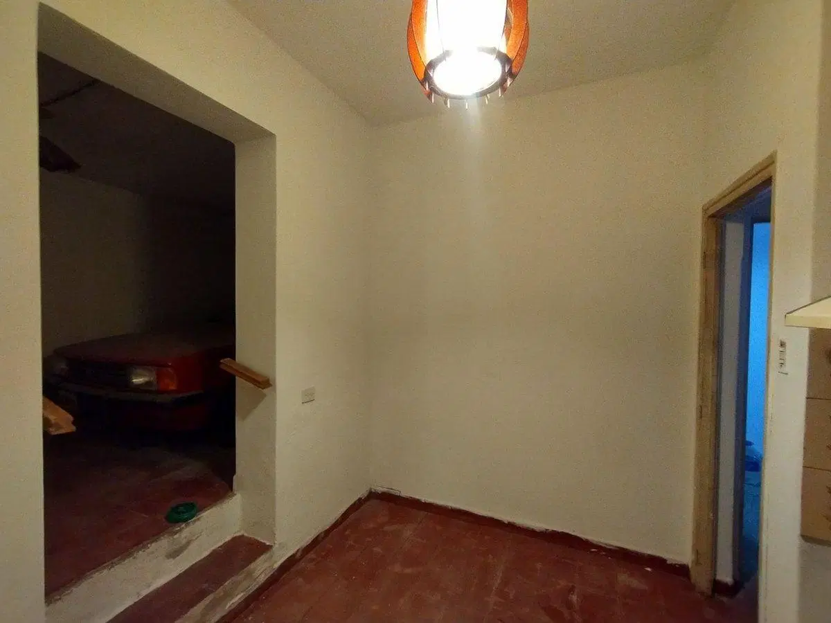 Venta casa 2 dor con patio barrio  Matienzo 5