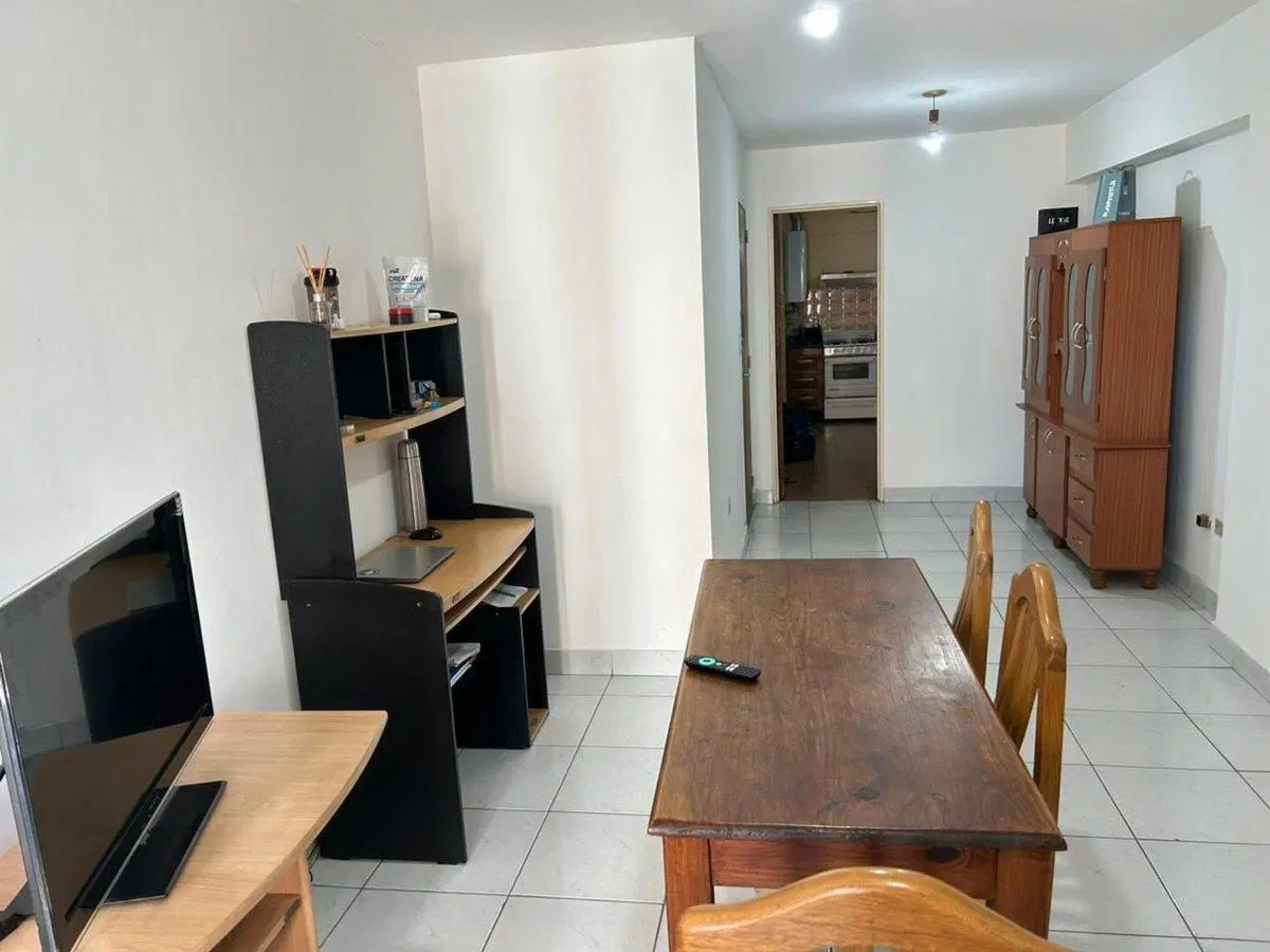 Departamento 4 dormitorios Barrio Guemes 5