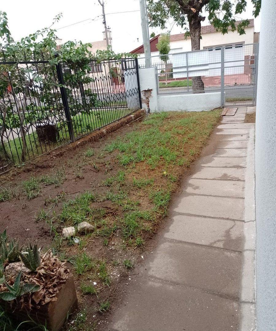 Venta Casa Rio Cuarto 4 dormitorios Planta Baja