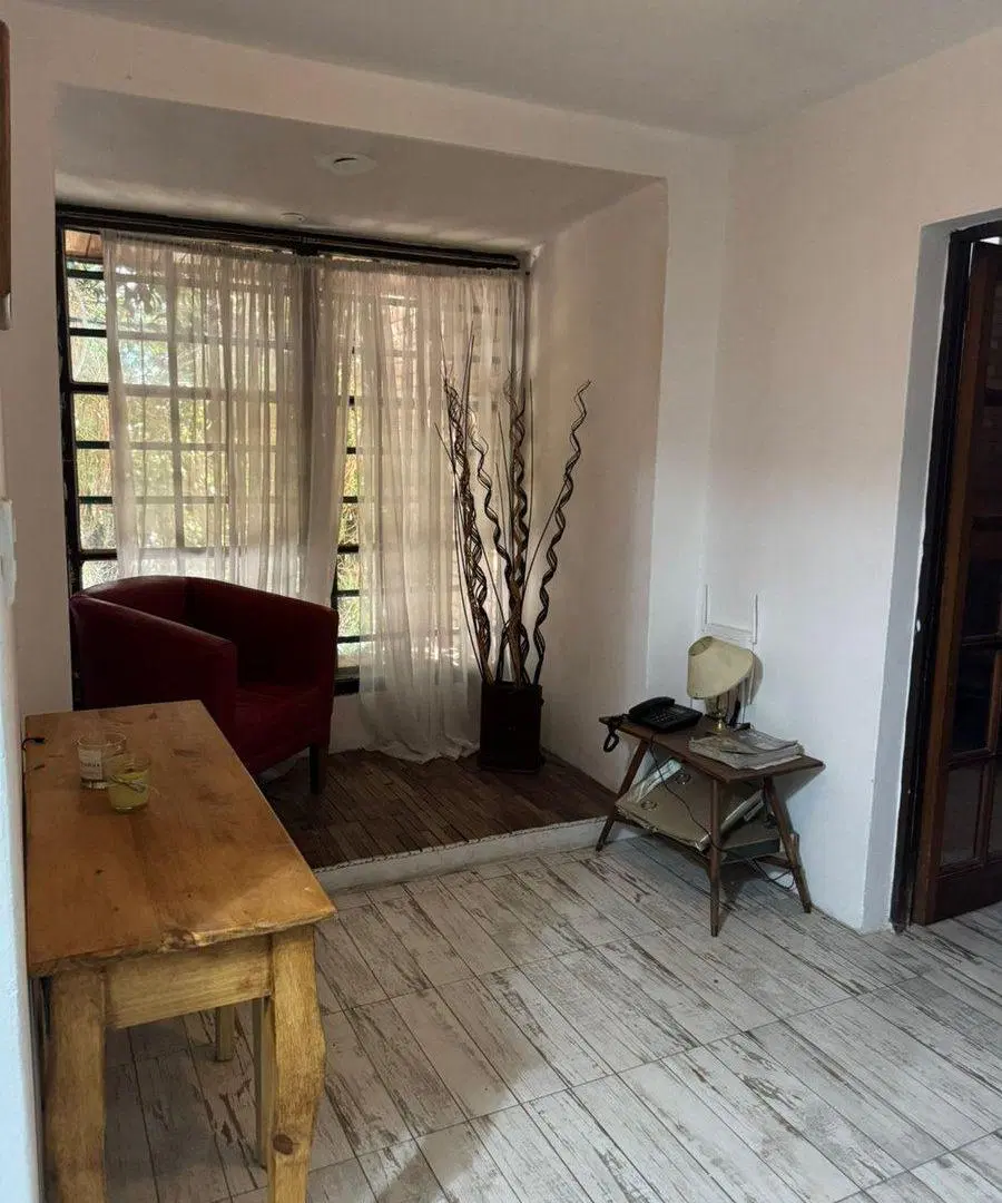 Casa con 4 dormitorios con Escritura barrio Maipu 5