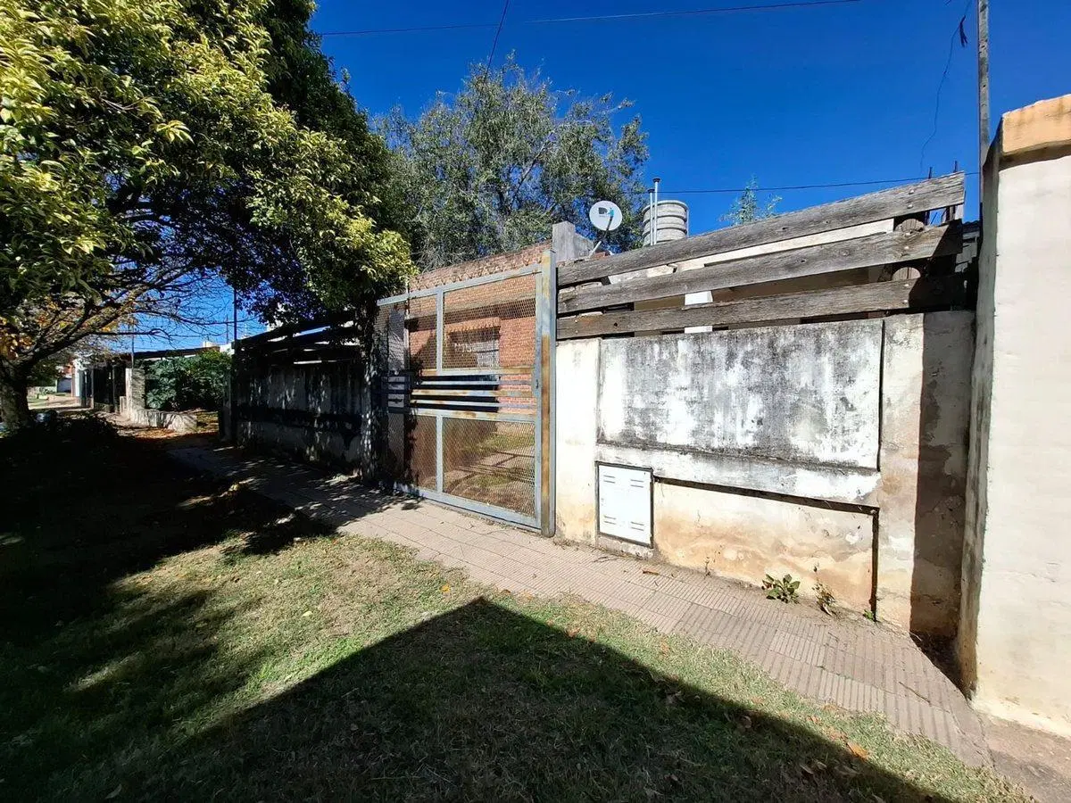 Casa 2 dormi patio a refaccionar Matienzo 4