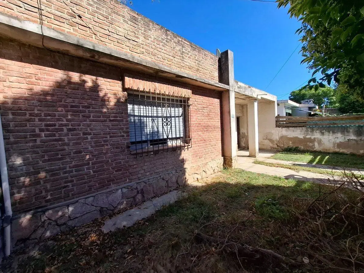Casa 2 dormi patio a refaccionar Matienzo 3