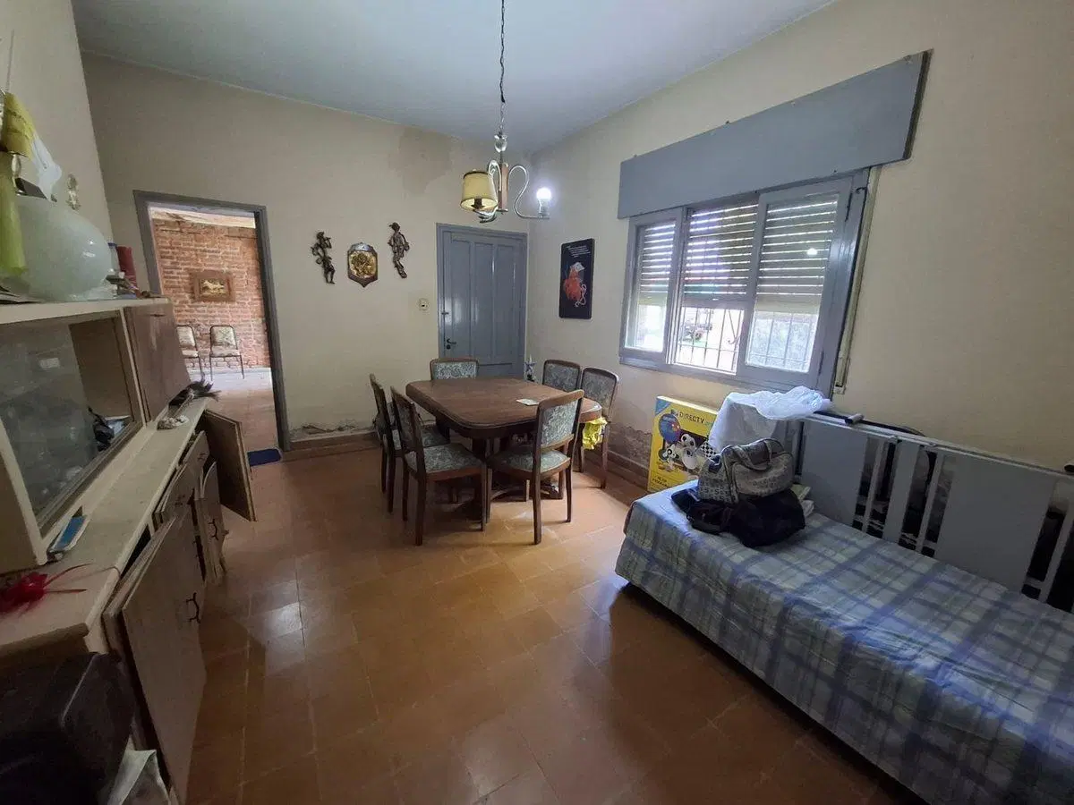 Casa 2 dormi patio a refaccionar Matienzo 5