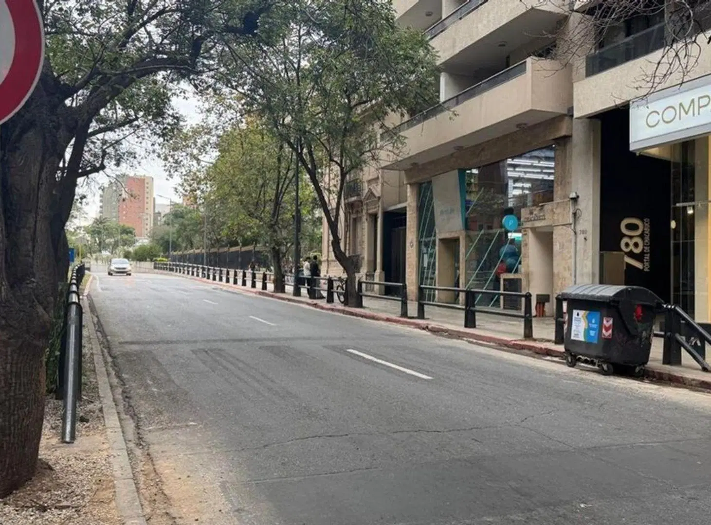 Venta dpto piso Nva Cba amoblado 3 dormi cochera 5