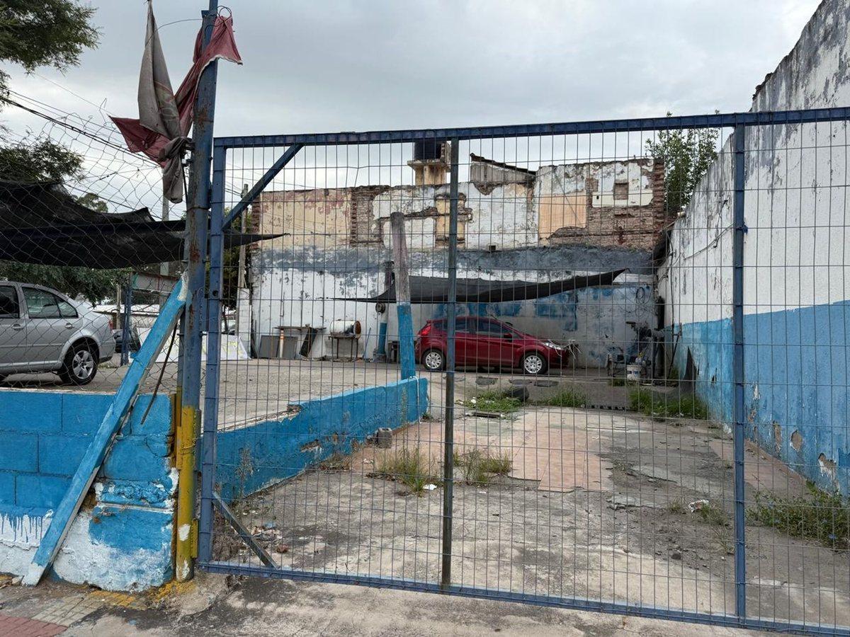VENTA DE LOTE CON GALPON SOBRE AV ALEM