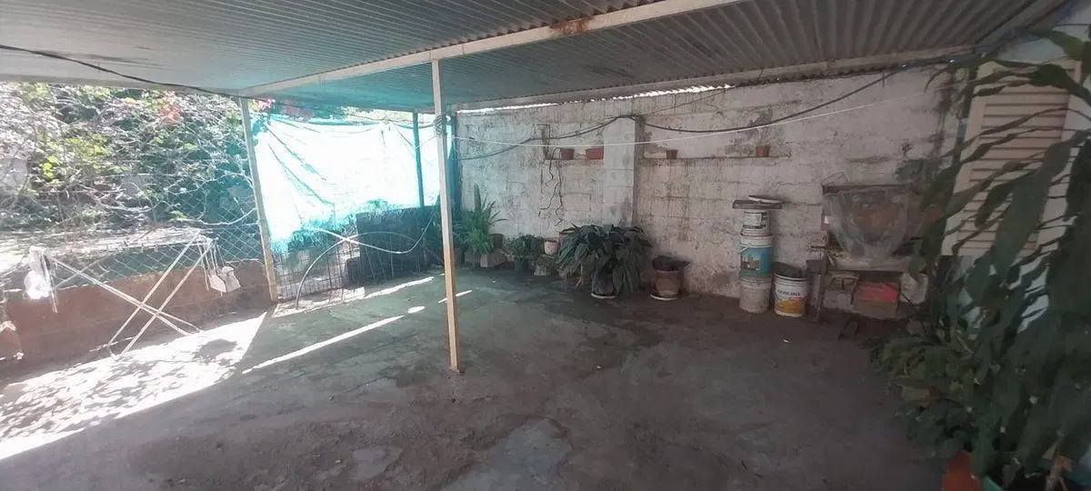 Dos casas con escritura en Parque Republica 3