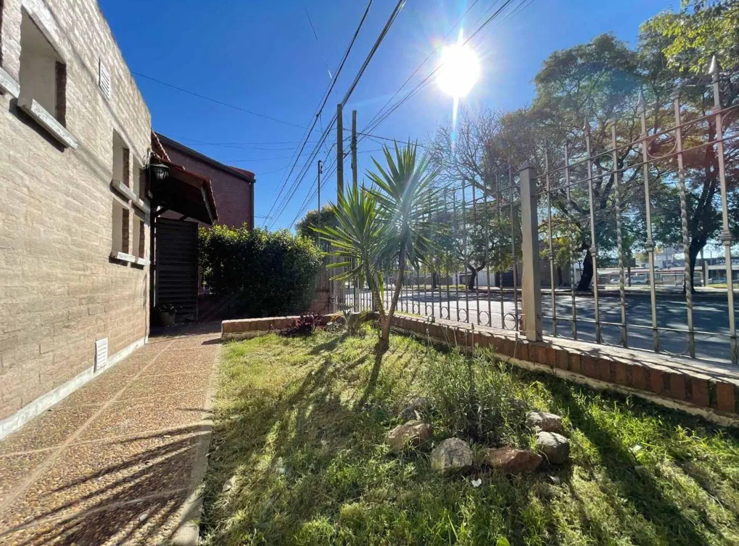 CASA PH 2 DORM – B° LOMAS DE SUQUÍA I – ESCRITURA 4
