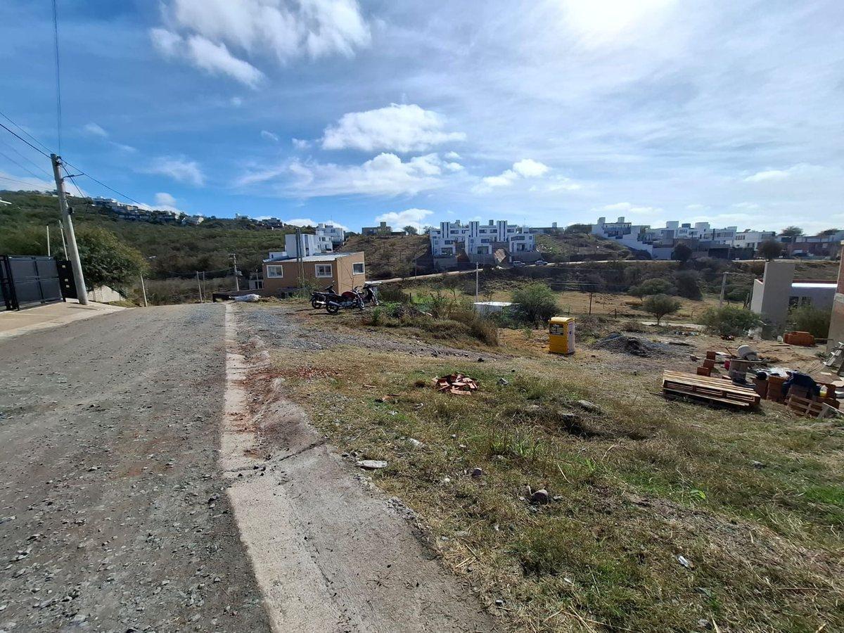 Foto de VENTA LOTE 907 M2 EN ZONA EXCLUSIVA CUESTA COLORAD, imagen 4