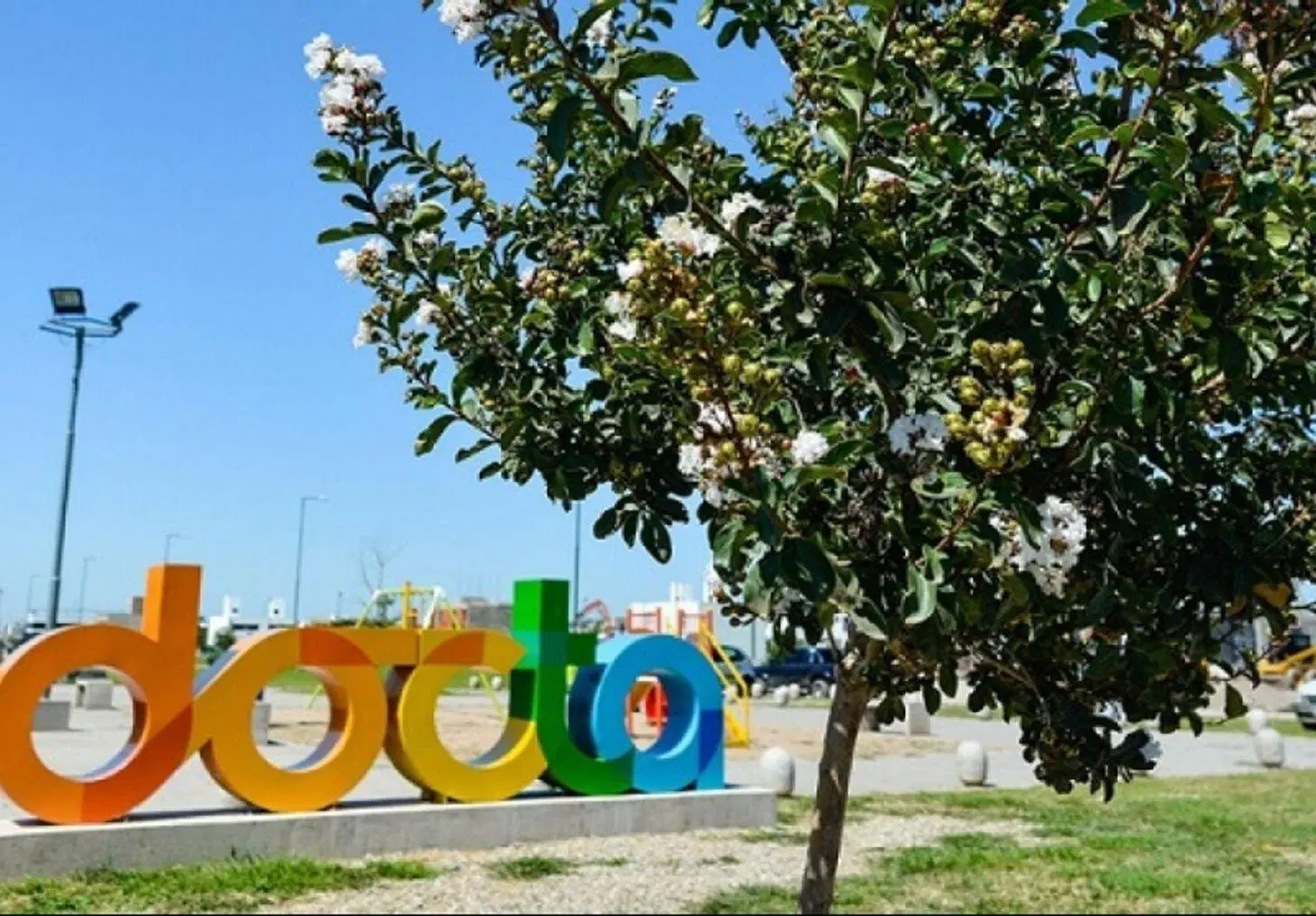 Venta lote 252 mts Docta Parque 5M apto dúplex 2