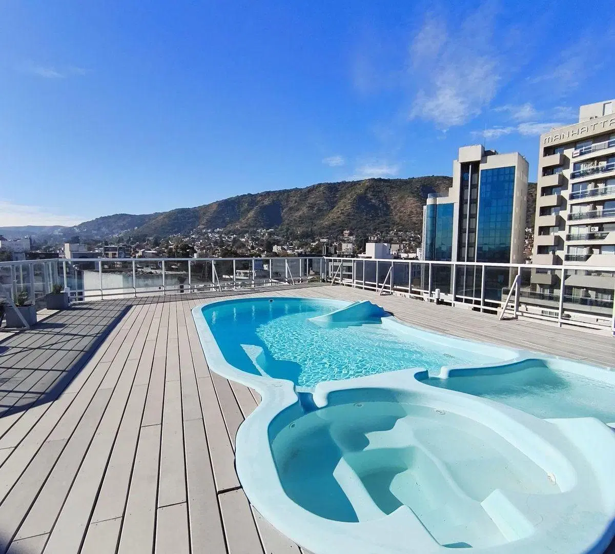 VENTA DPTO CON COCHERA AMENITIES 2 DORM CARLOS PAZ 5