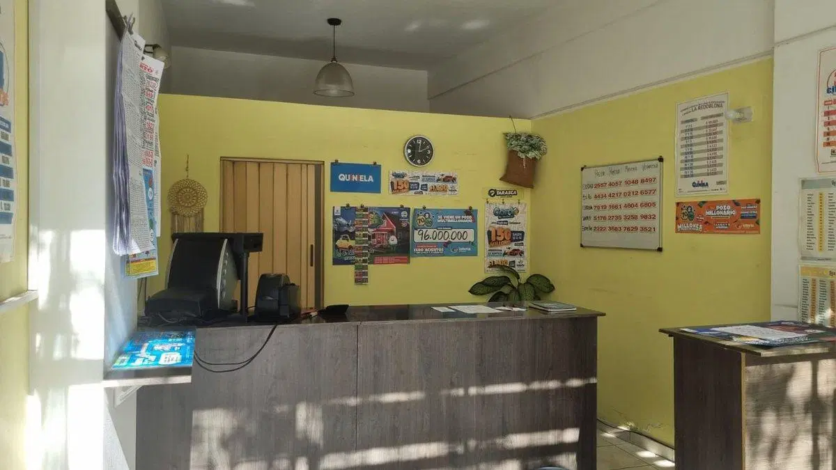 Local Comercial 28 m2 Duarte Quiros Nº 2349 2