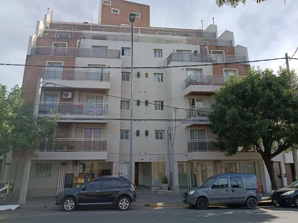 Depto 1 dorm a pocas cuadras de plaza Alta Cba 4