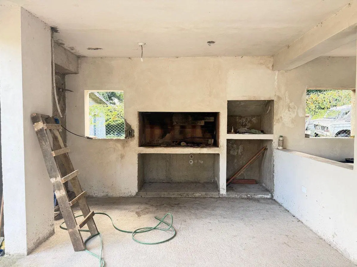 Casa a terminar 2 dorm Cabalango 4