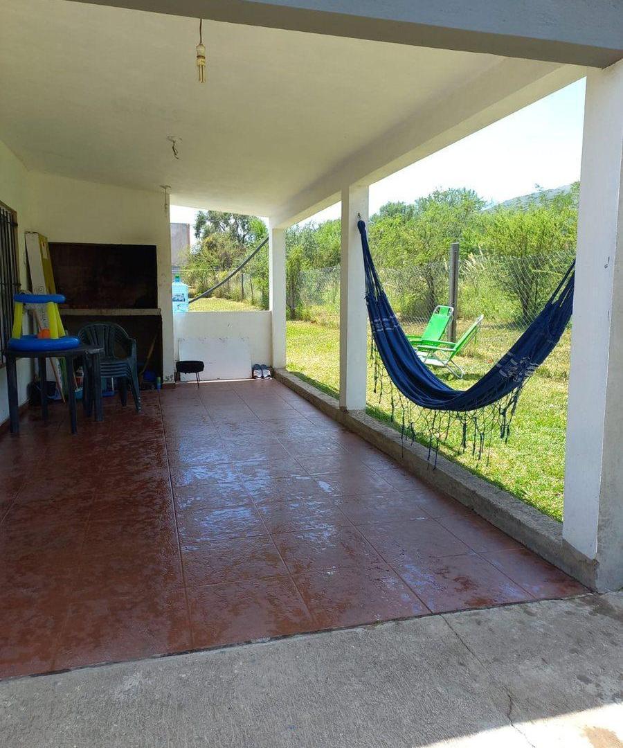 Foto de Alquiler anual 2 dormitorios con pileta en Cosquín, imagen 2