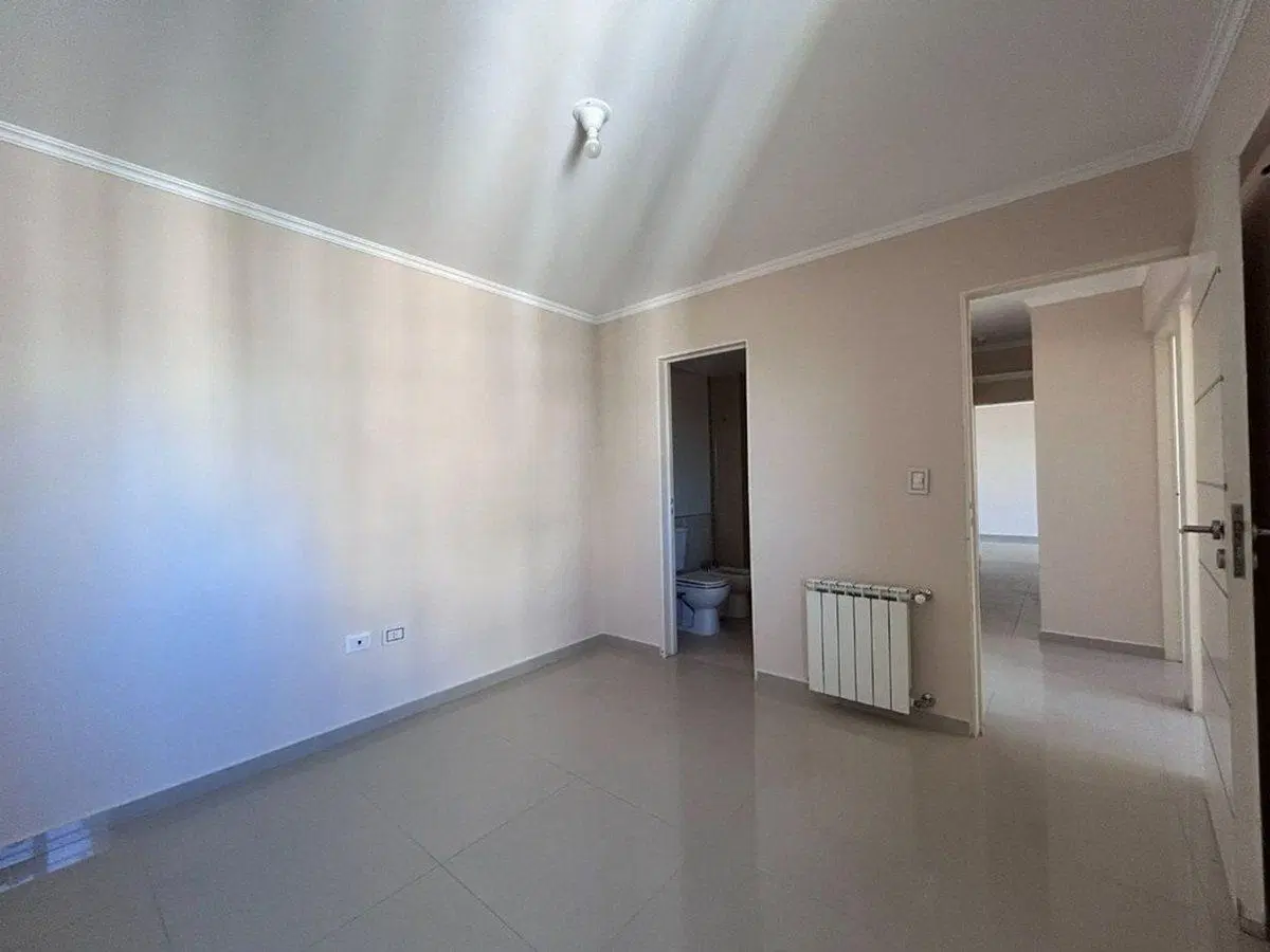 VENTA DPTO 2 DORMITORIO CON COCHERA ALTO VILLA SOL 4