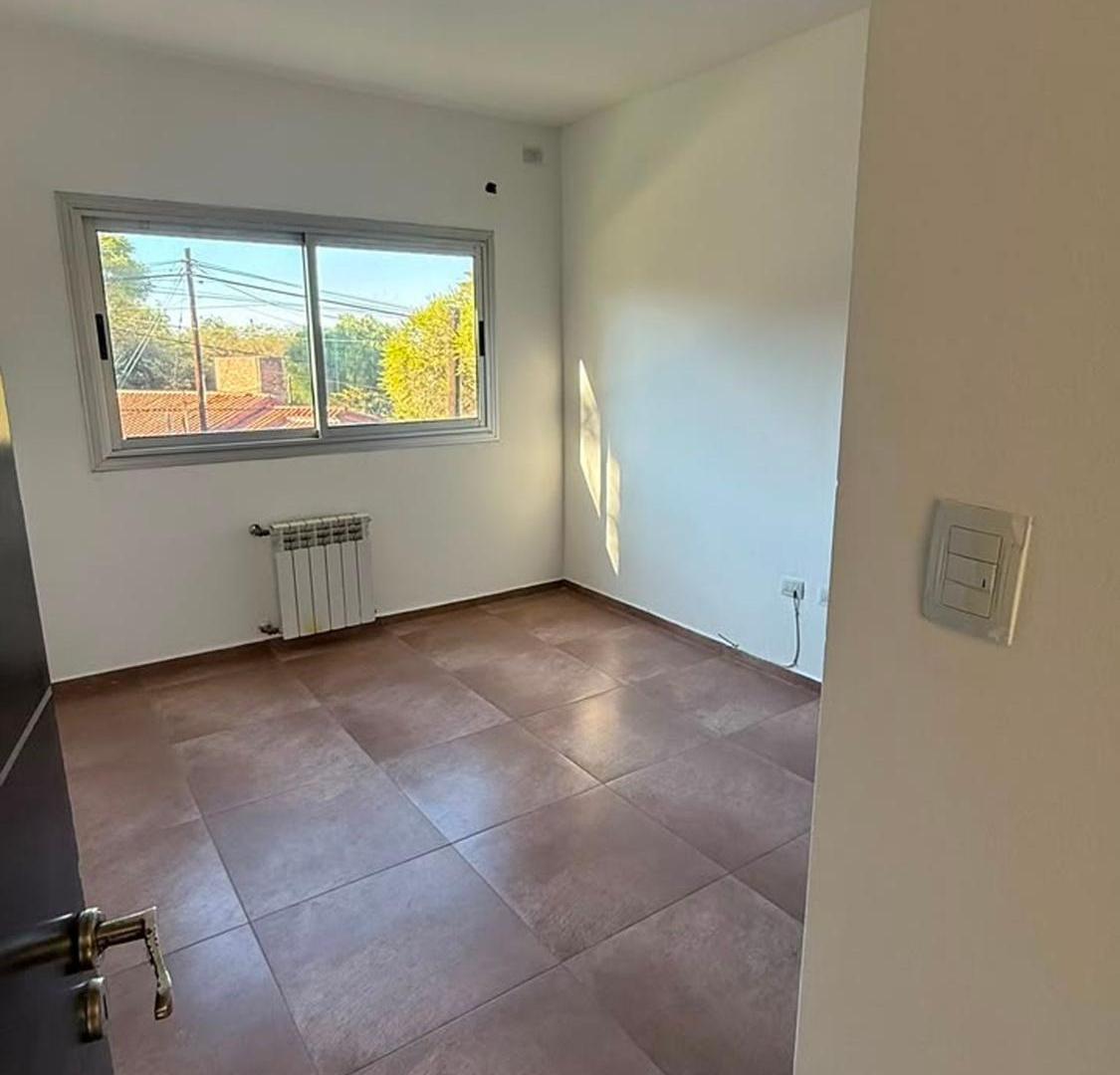 Foto de Duplex Villa Warcalde 3 dormitorios con escritura, imagen 3