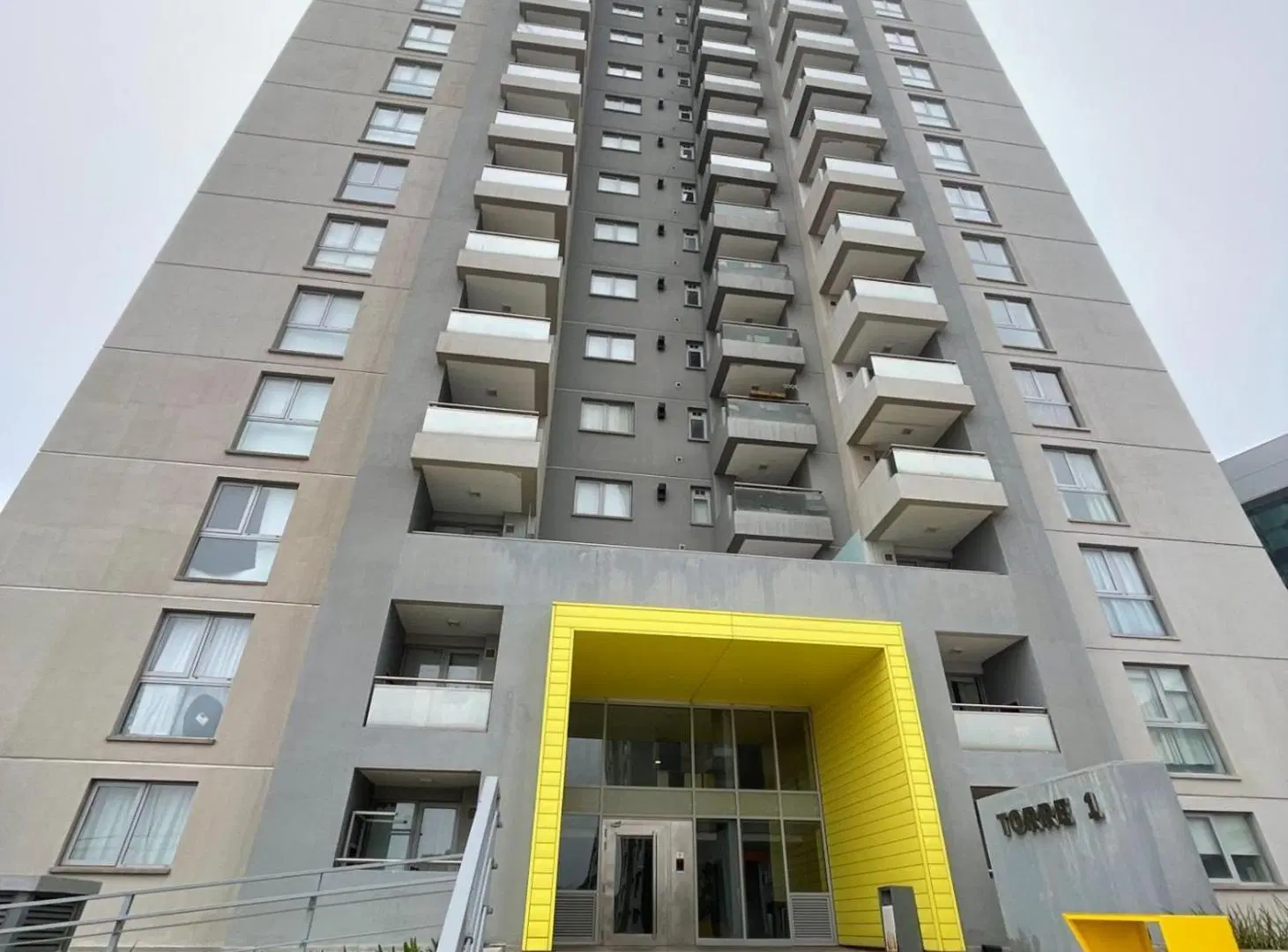 DEPARTAMENTO AMOBLADO 1 DORMITORIO CIUDAD GAMA 3