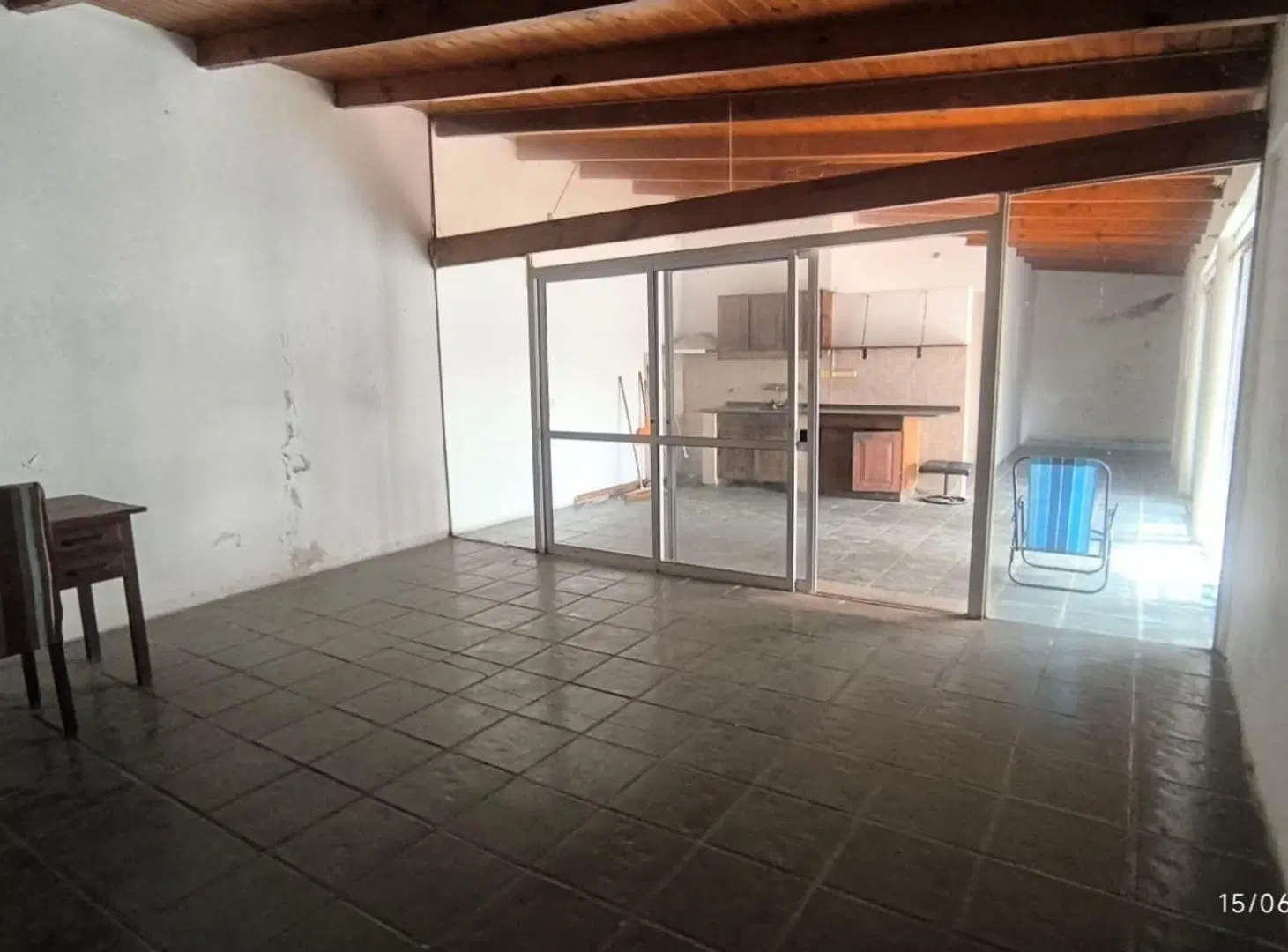 AMPLIA CASA CON TERRENO 3 DORM. VILLA URQUIZA 2
