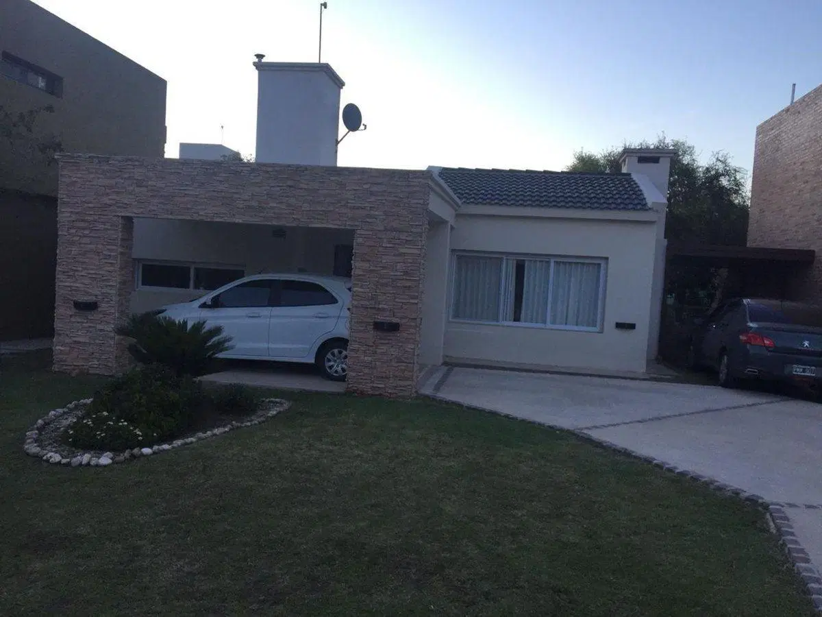 VENTA CASA 2 DORM LAS CAÑITAS 4