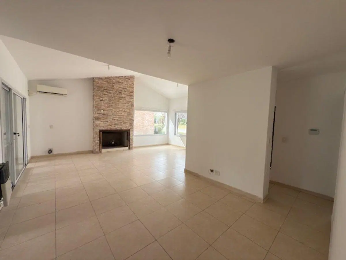 VENTA CASA 2 DORM LAS CAÑITAS 3