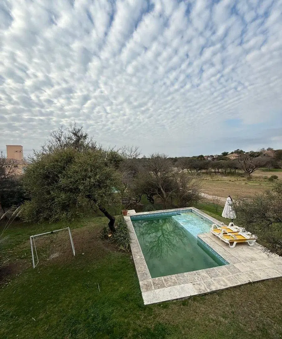 Casa country El Bosque fondo golf 8