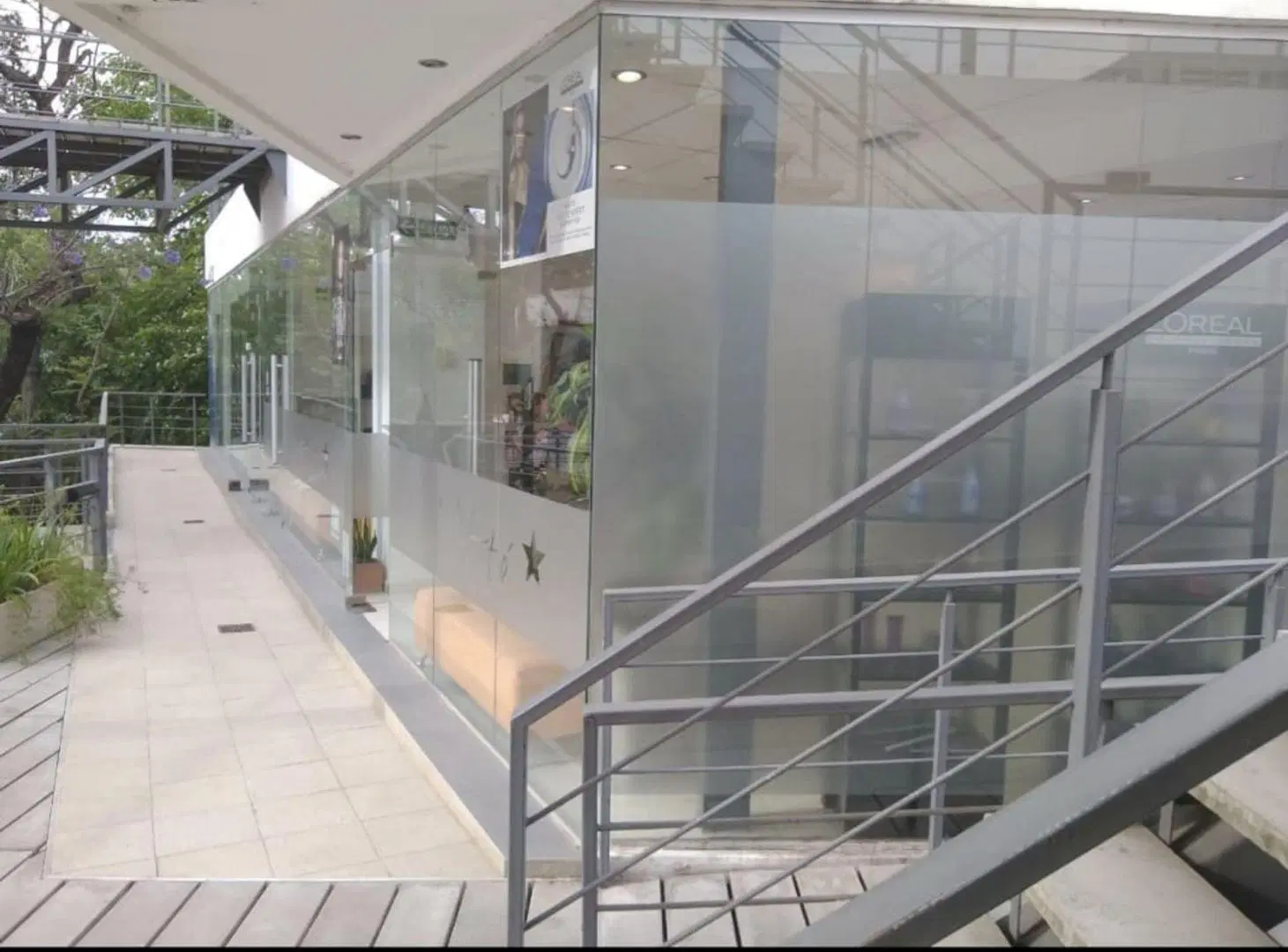 Se vendo local comercial en complejo Atrio 3